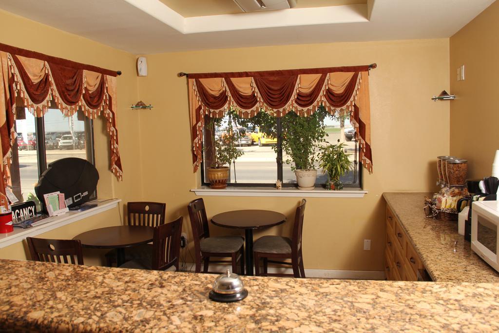 Budget Inn Artesia Luaran gambar