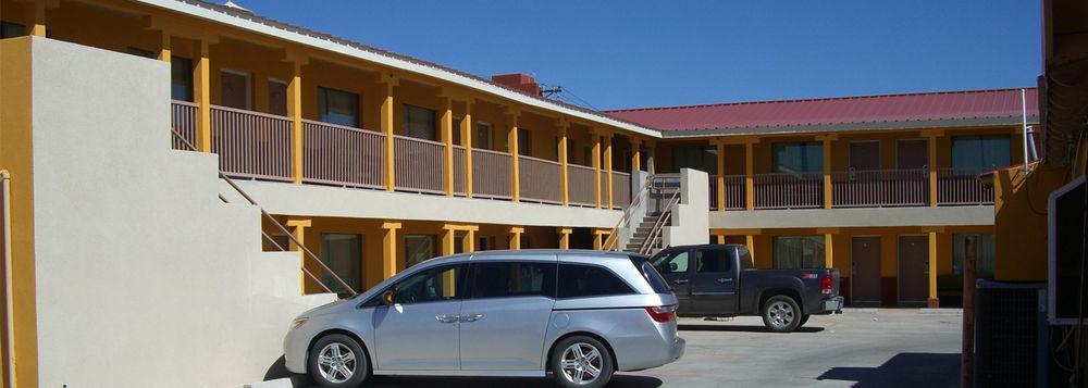Budget Inn Artesia Luaran gambar