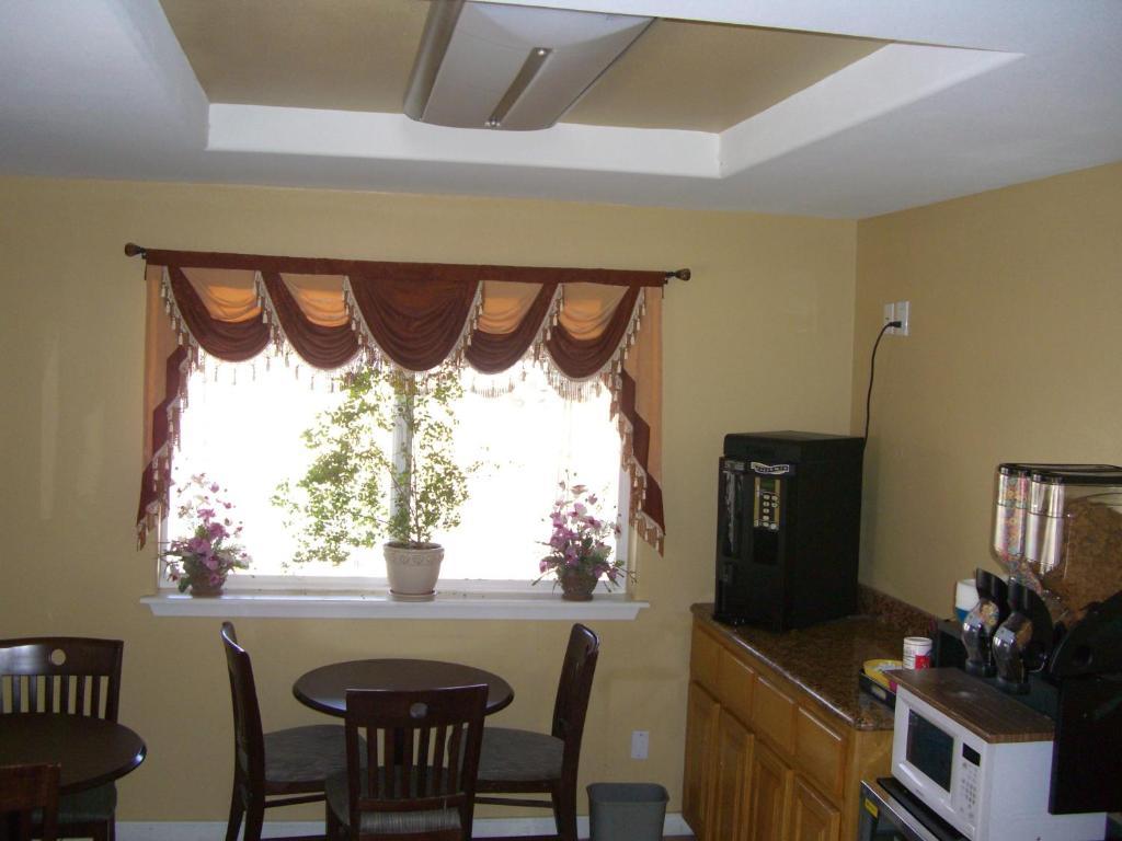 Budget Inn Artesia Luaran gambar