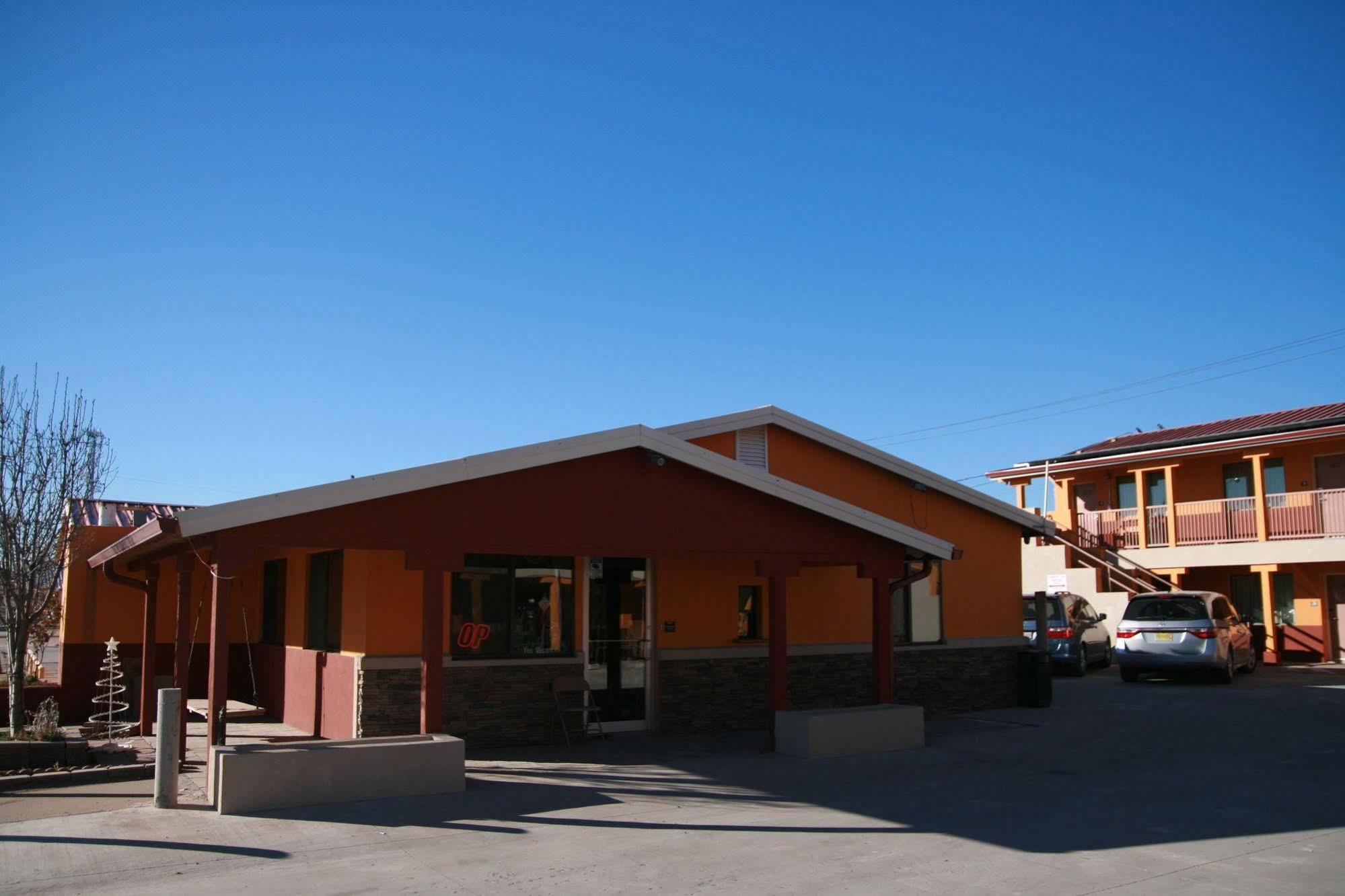 Budget Inn Artesia Luaran gambar