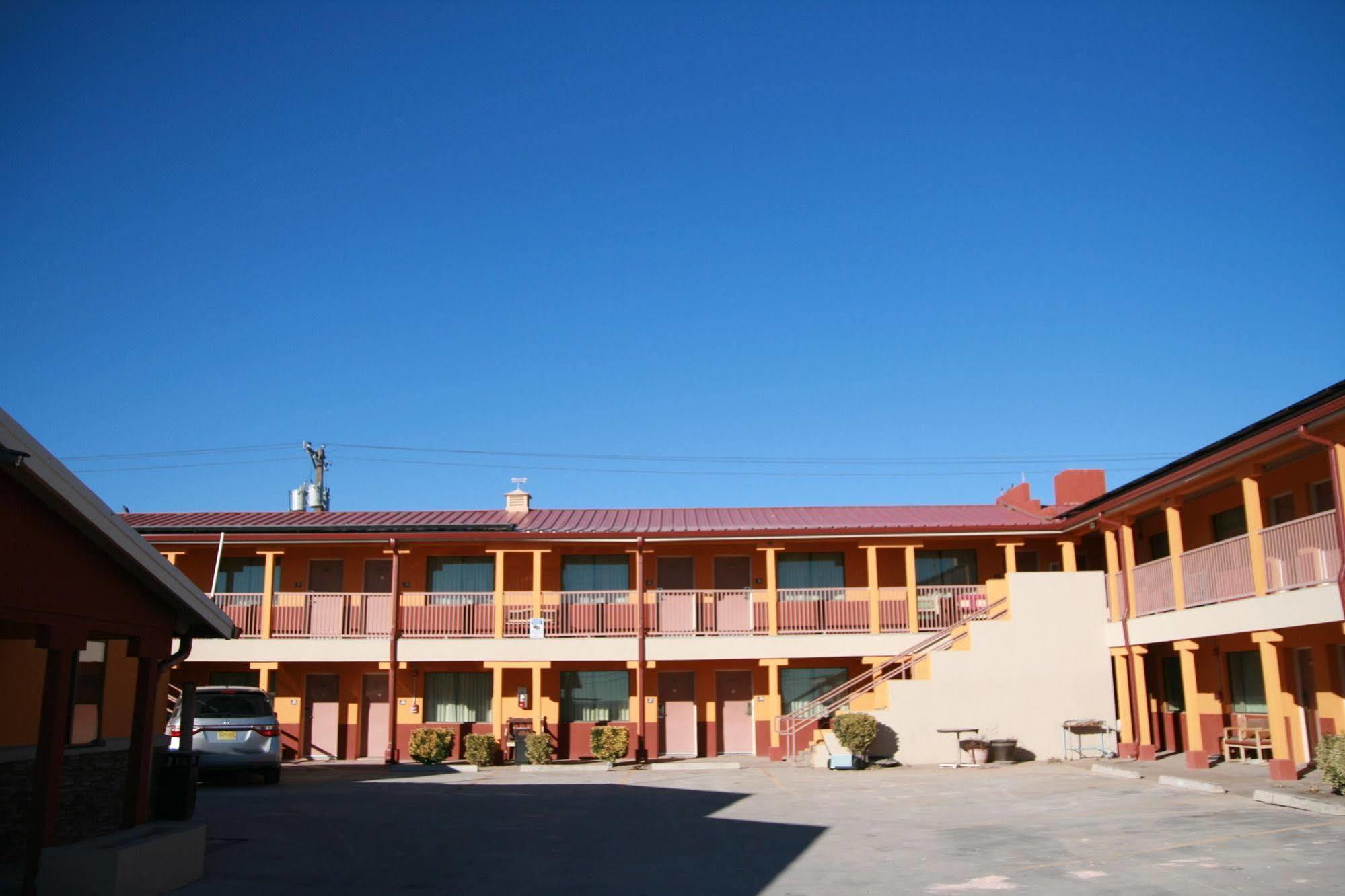 Budget Inn Artesia Luaran gambar