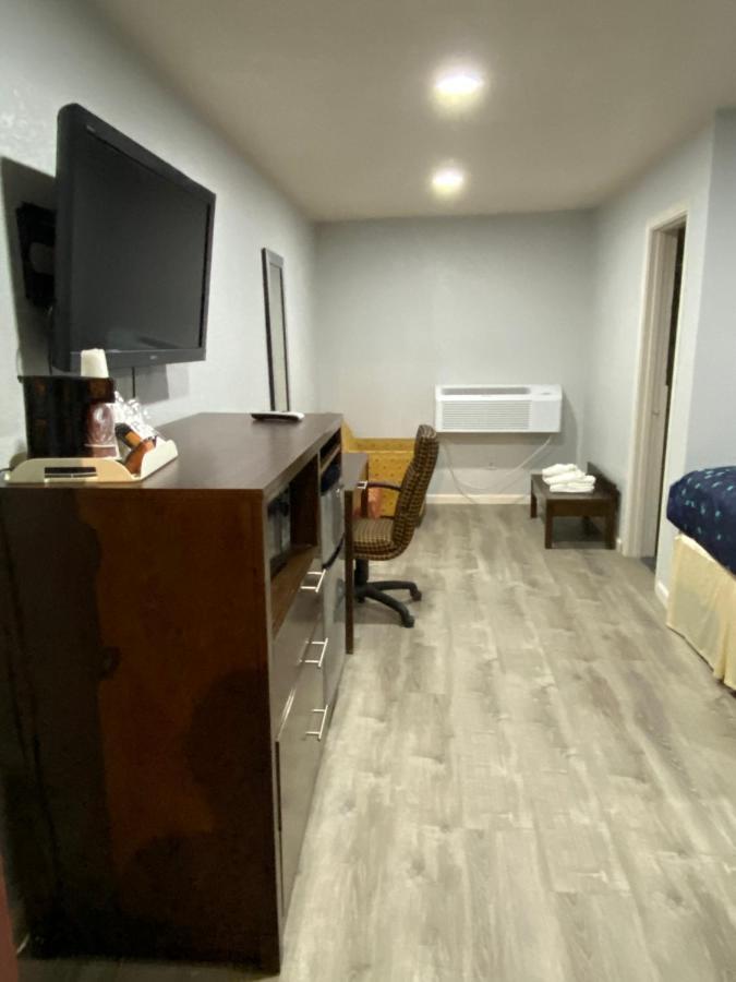 Budget Inn Artesia Luaran gambar